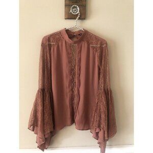 Express Womens Size M Long Sleeve Blouse Handkerchief Bell Sleeve Lace Trim Boho